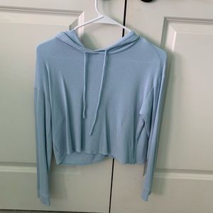 Tillys cropped sweatshirt